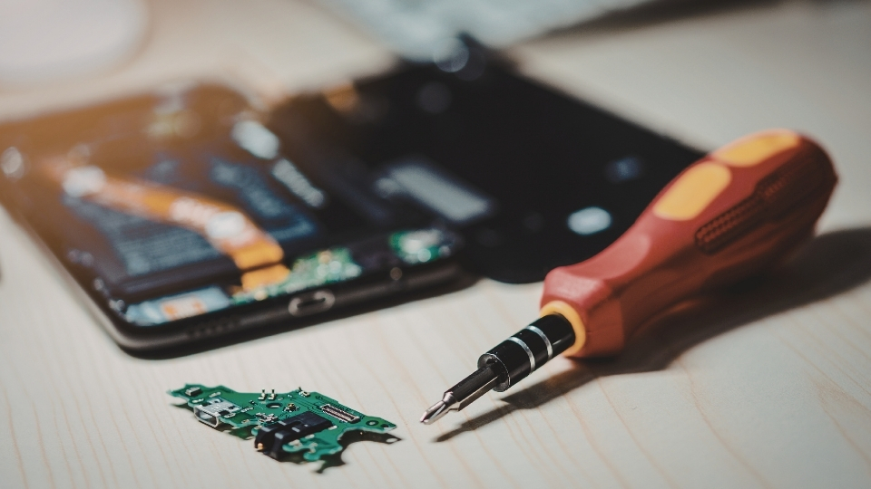 Çankaya Oppo Telefon Tamiri, Çankaya Oppo Telefon Servisi, Çankaya Oppo Telefon Tamircisi, Çankaya Oppo Telefon Tamiri Fiyatları, Çankaya Oppo Telefon Tamiri Yapan Yerler, İzmir Çankaya Oppo Telefon Tamiri